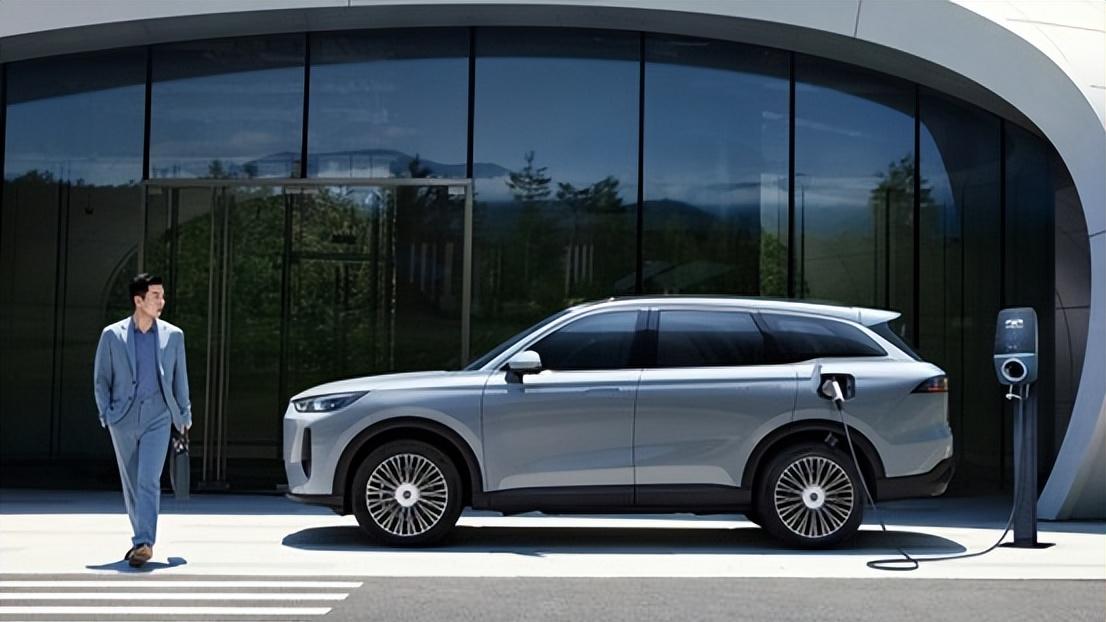 风云T9：10-15万级混动SUV的“六边形战士”