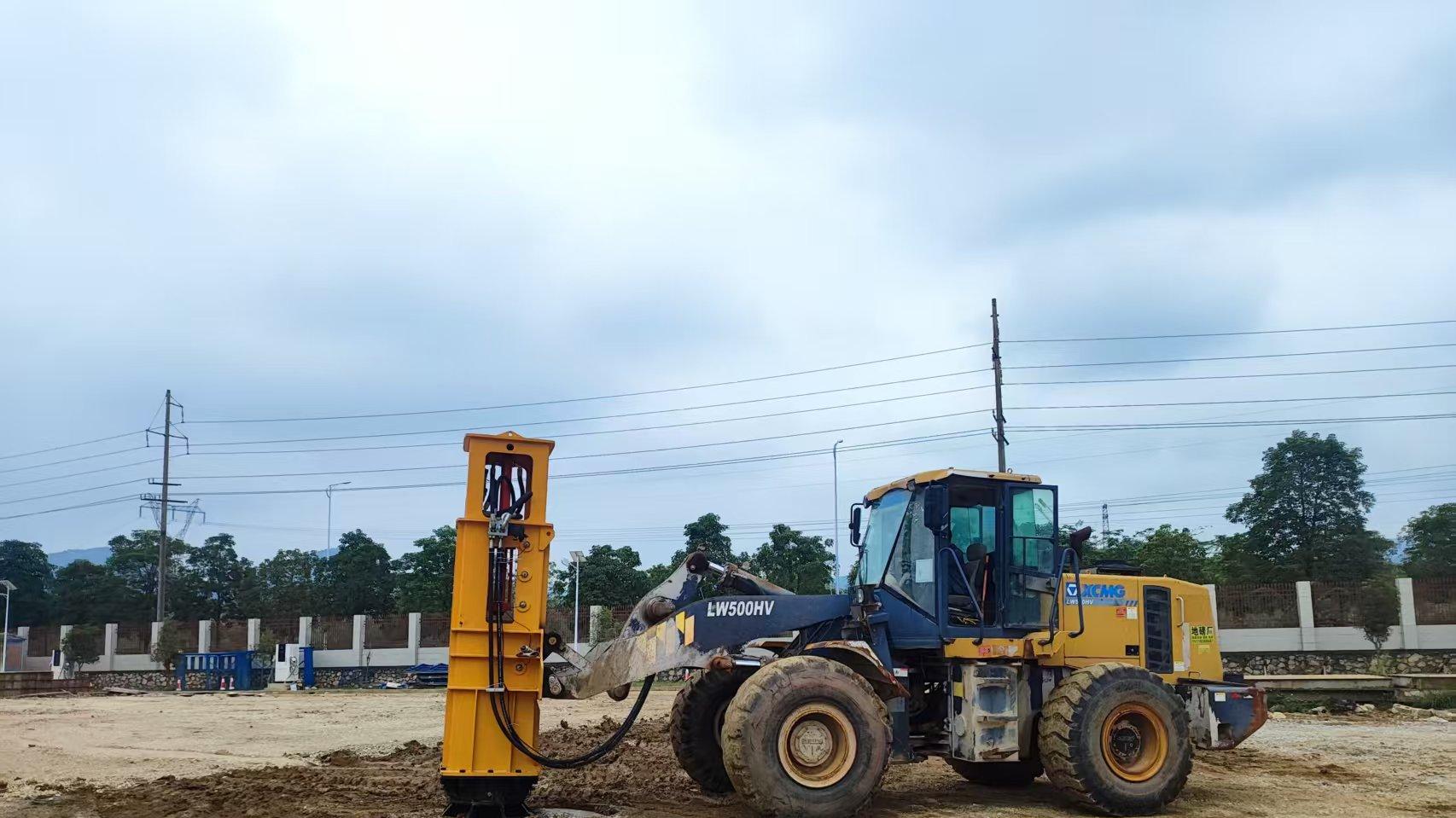 高速液压夯实机：桥台压实核心设备