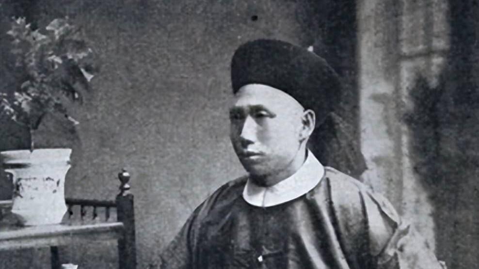 舰陨忠魂在 千秋仰义名——丁汝昌与北洋水师的悲情终章