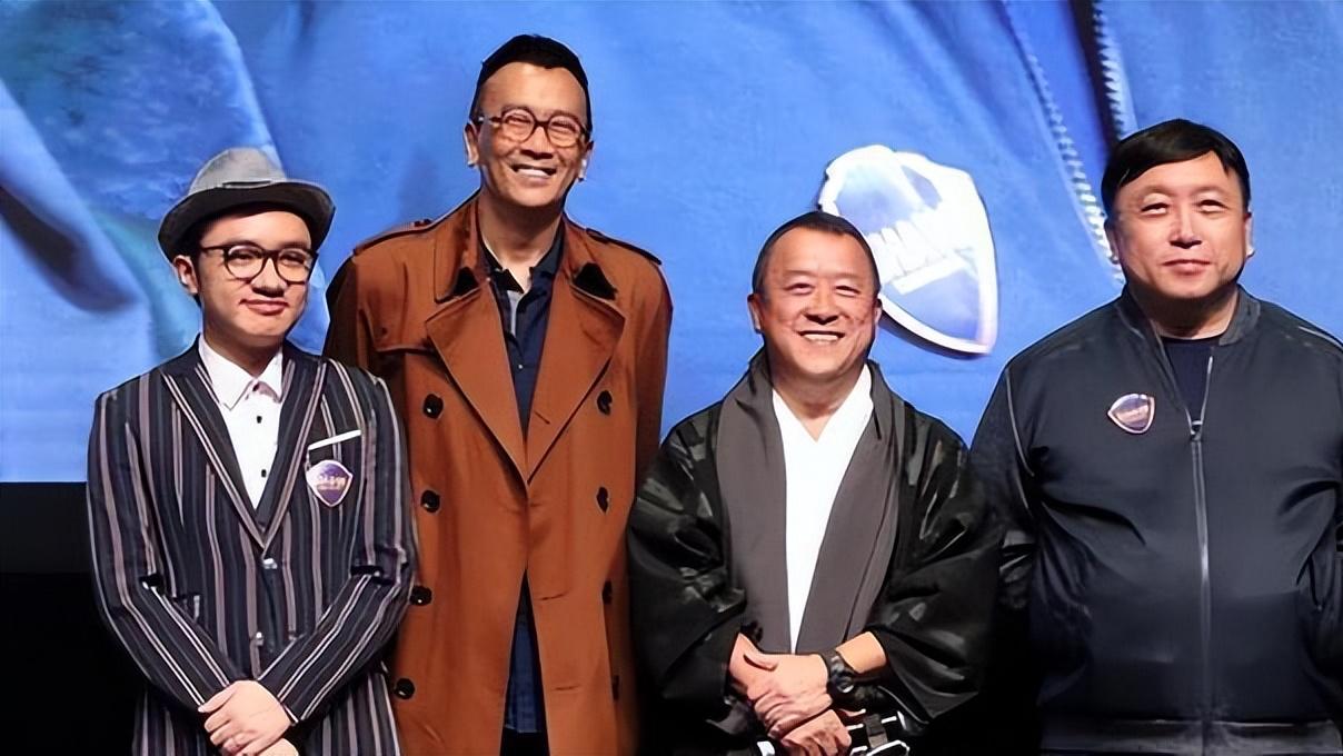 曾志伟卸任TVB总经理，谭咏麟上台致辞，艺人们动情送别