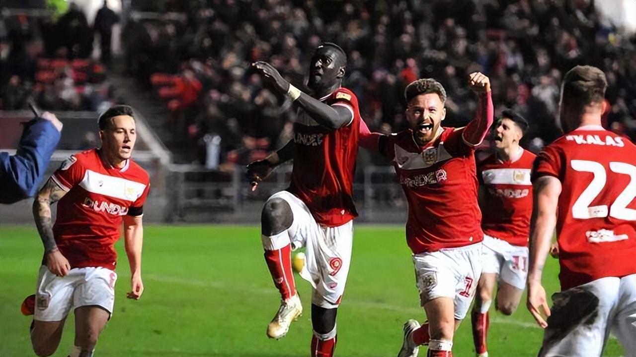 今日足球：谢菲联vs牛津联 朴茨茅斯vs伊普斯维奇