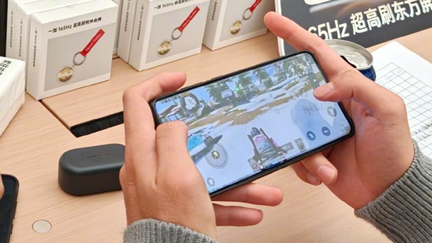 一加新机被爆料：影像续航将暴力升级，新机定位上探，或4999起？