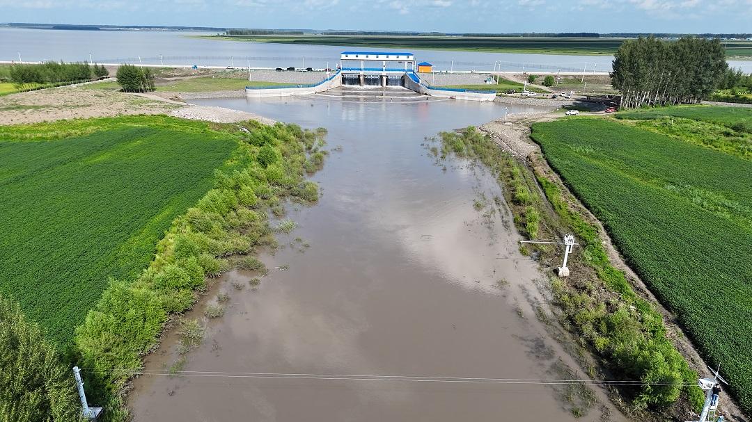 水文轨道测流车：自动化水文监测核心装备