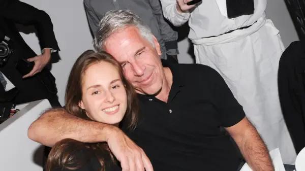 杰弗里·爱泼斯坦女友卡琳娜·舒利亚克，有望继承亿元资产！