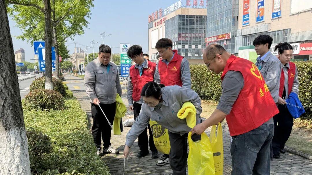 党心领航守初心 工团同心护家园——党工团携手共筑绿色家园