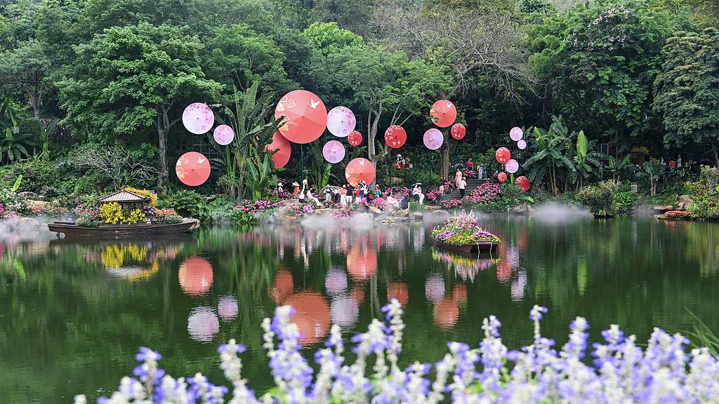 蝴蝶大乐透26043期分析，大遗漏号码本期必须防，冷码有机会开出2到3个号码