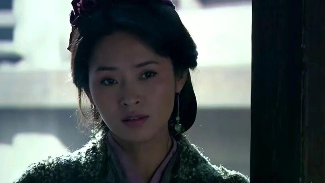 吕雉大开杀戒，为啥偏偏放过曹氏和薄姬？看懂这一点，才明白她不是狠，是清醒