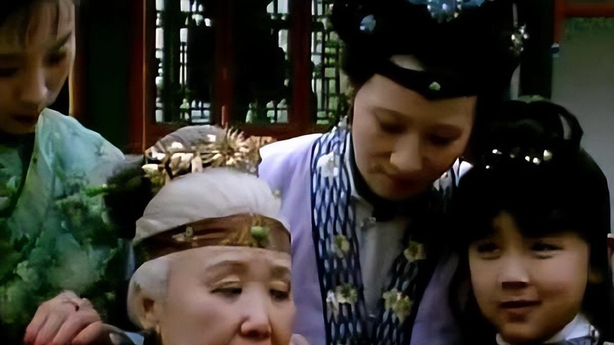 贾兰好学上进，贾环淘气奸坏，为什么他俩会玩在一起？