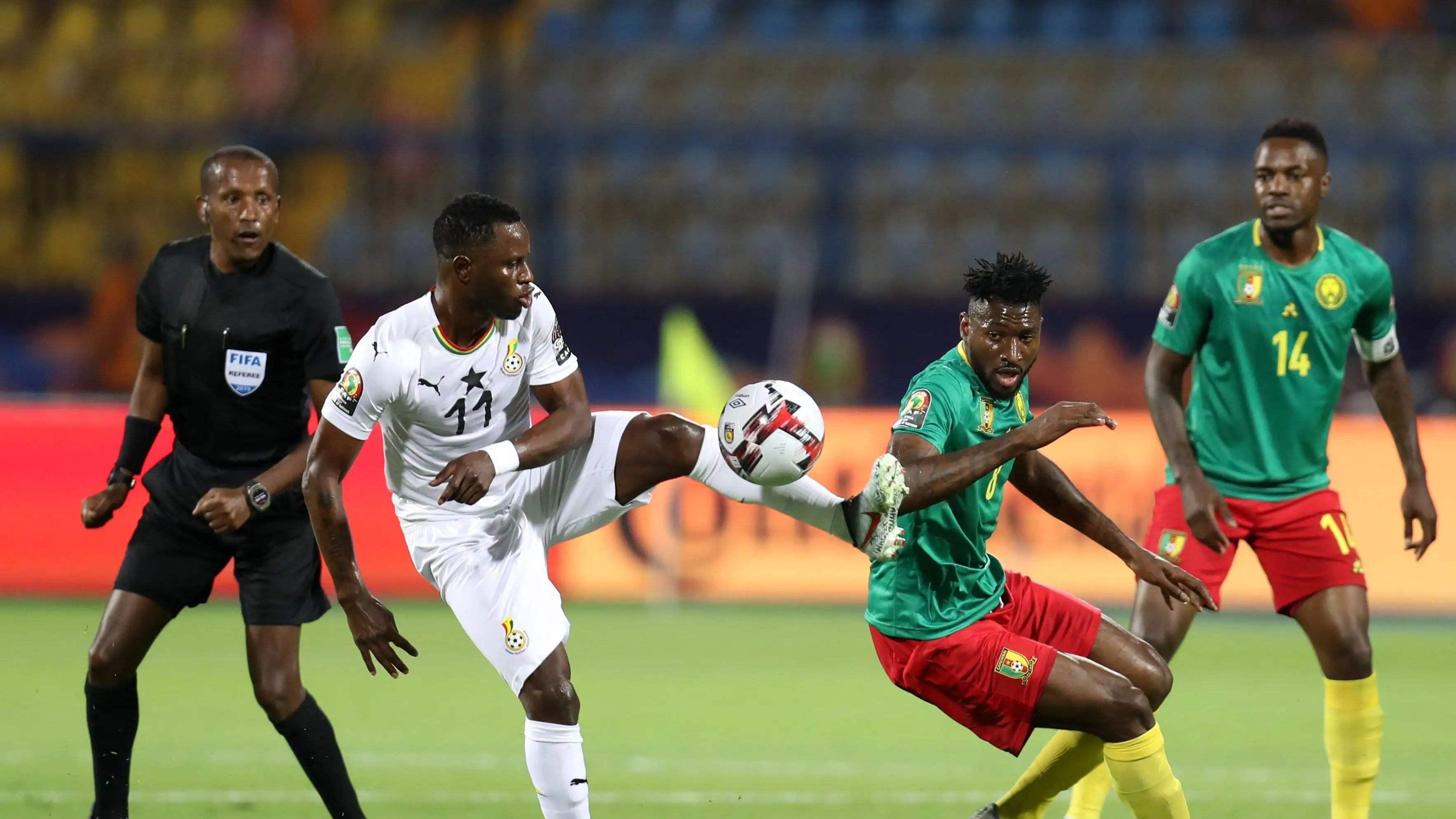 球队大巴遭武装袭击，加纳21岁新星福林彭中弹身亡