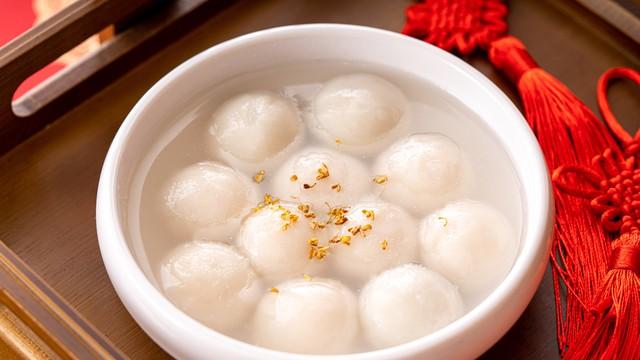 煮汤圆，到底是用开水还是用冷水？大厨：都不对，教您正确做法