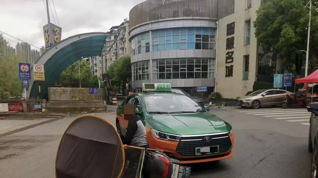 一盔一带 | “头”等大事别侥幸 戴好头盔再出发！