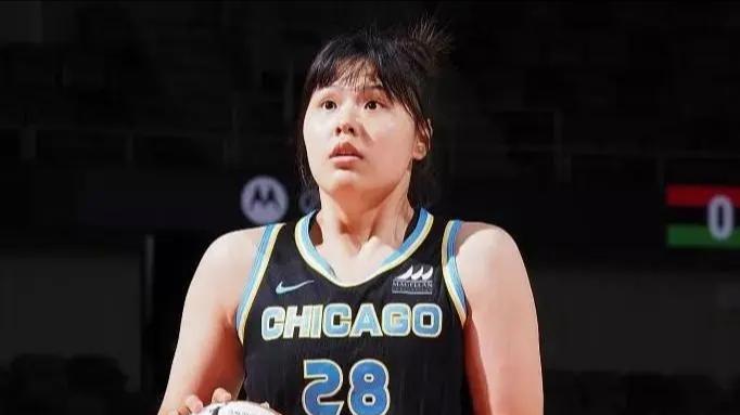 WNBA达拉斯飞翼队在社交媒体上官宣签约中国女篮李月汝