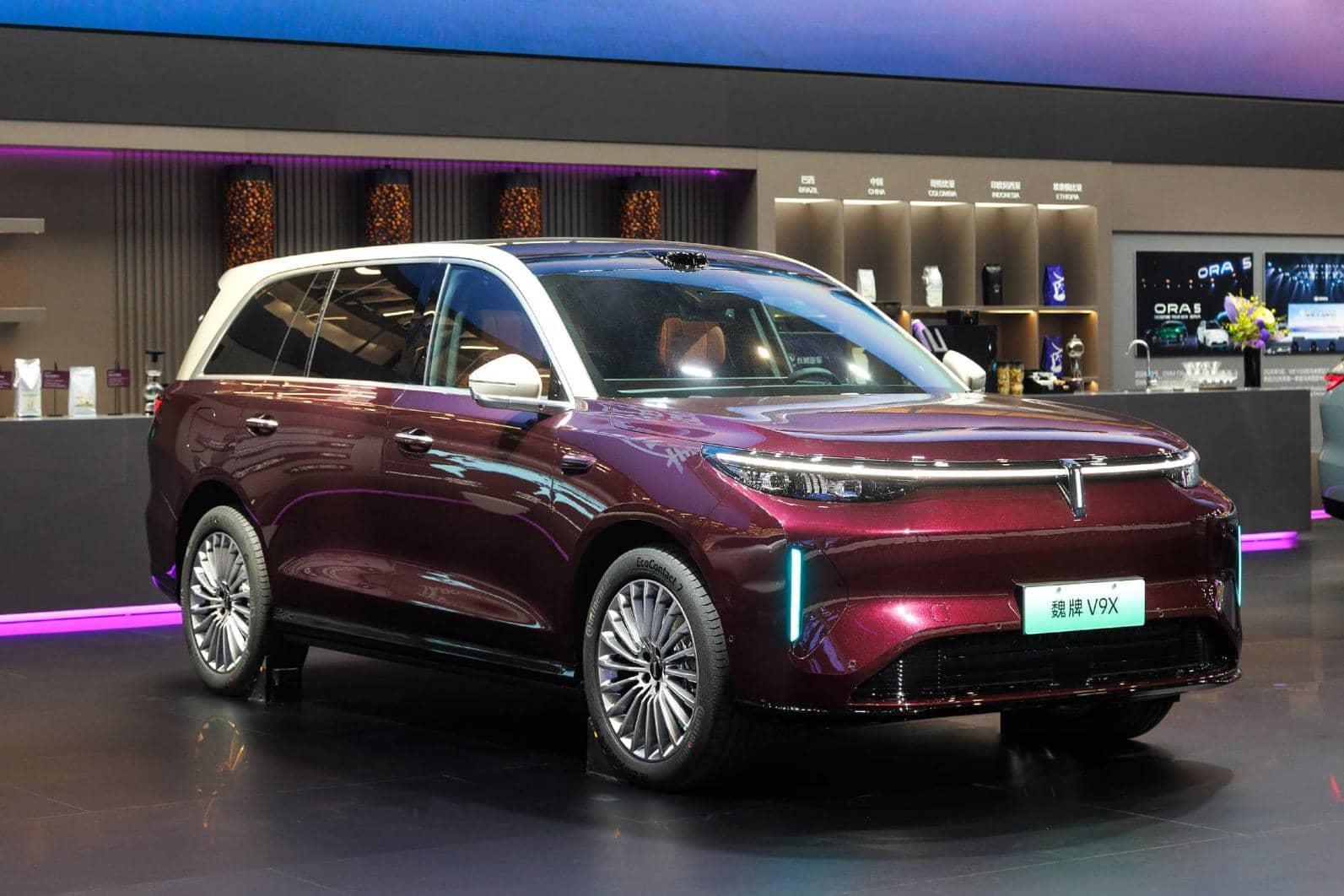 重塑豪华旗舰高度、打造中国汽车全球标杆，魏牌V9X重磅登陆北京车展