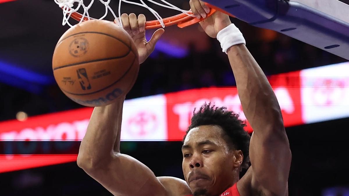 首秀惊艳！4投砸出10+10+1+1+1！他或许真被勇士耽搁了