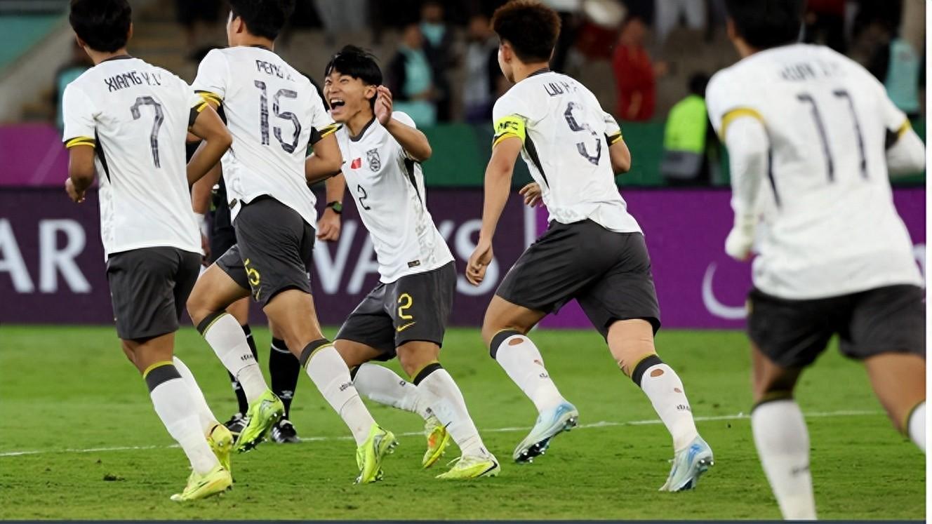 一场3：0验出3大国足新星真功夫，决赛战日本必须首发！