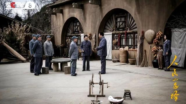 《人民的选择》1月18日9: 21登CCTV1 每日连播三集