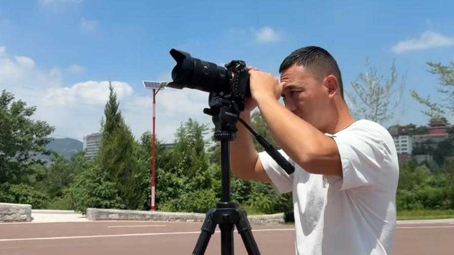 温暖笔话：十八年后再相逢，时光里的老交情