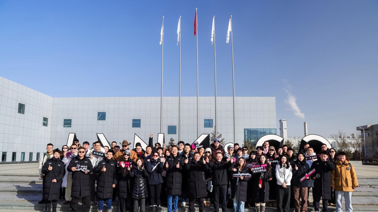 领克张家口搞大事，量产赛车和冰雪试驾双buff拉满，超吸睛