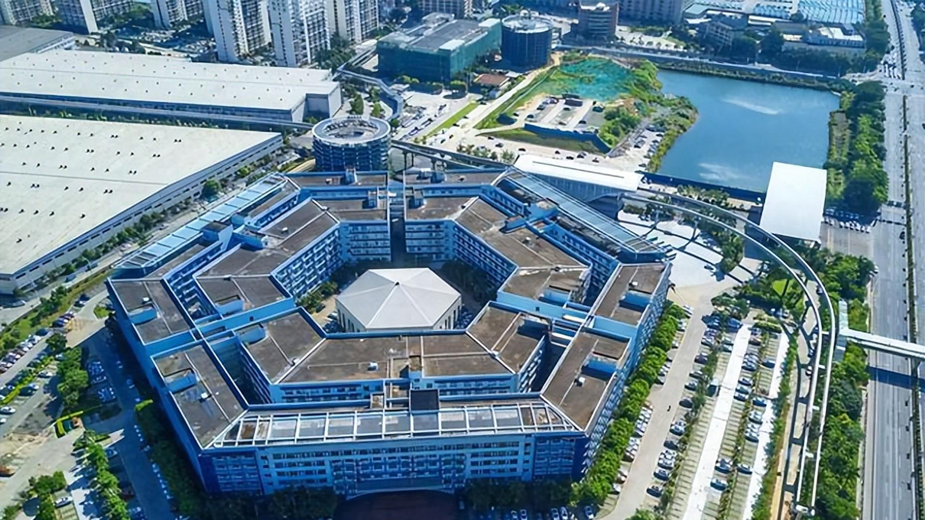 焕新登临 领创格局 第二代腾势D9正式上市