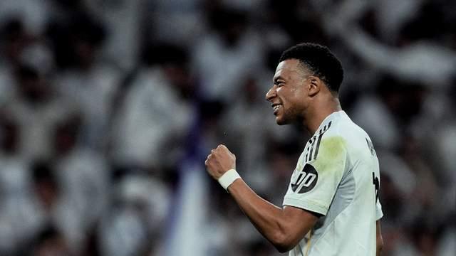 1-2！姆巴佩难救主，凯恩无解射术，拜仁客场奏凯，皇马双线崩盘