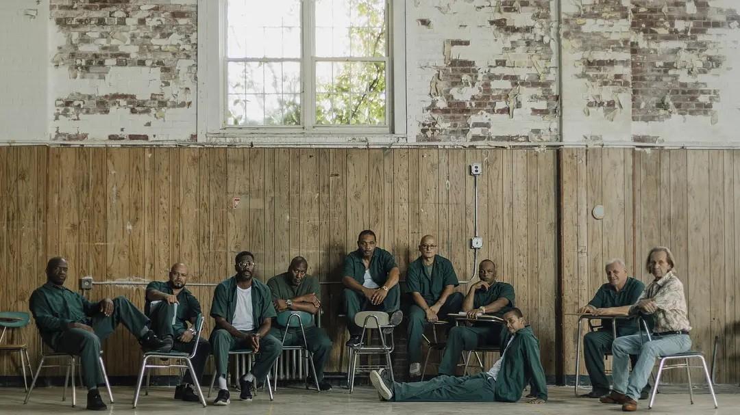 艺术中寻找重生——《监狱剧院》