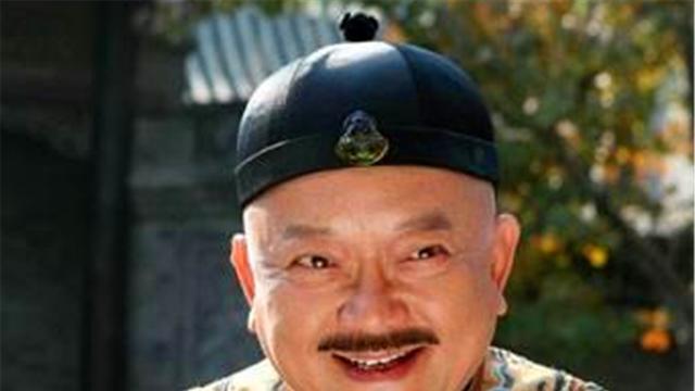 那种"和珅能办事"的说法，我看一次烦一次