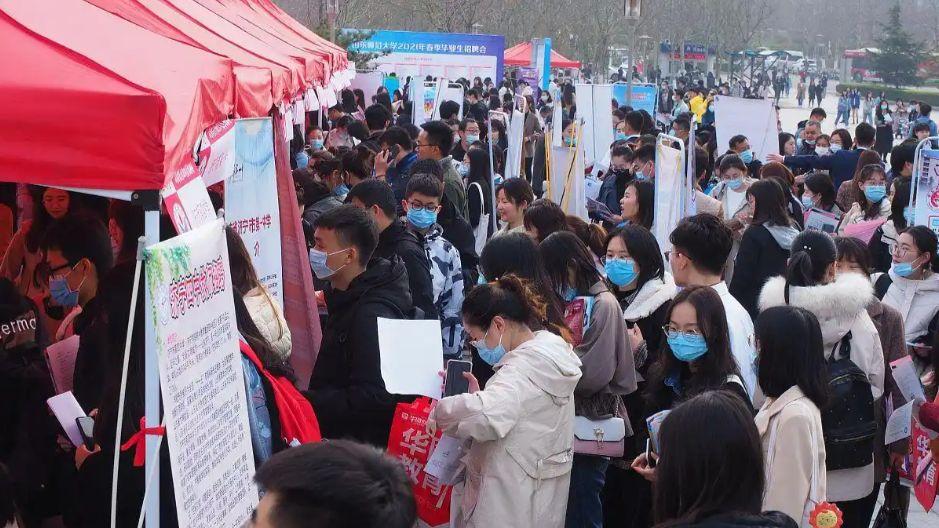 暑假勤工俭学只能进厂？选对方向赚钱成长两不误