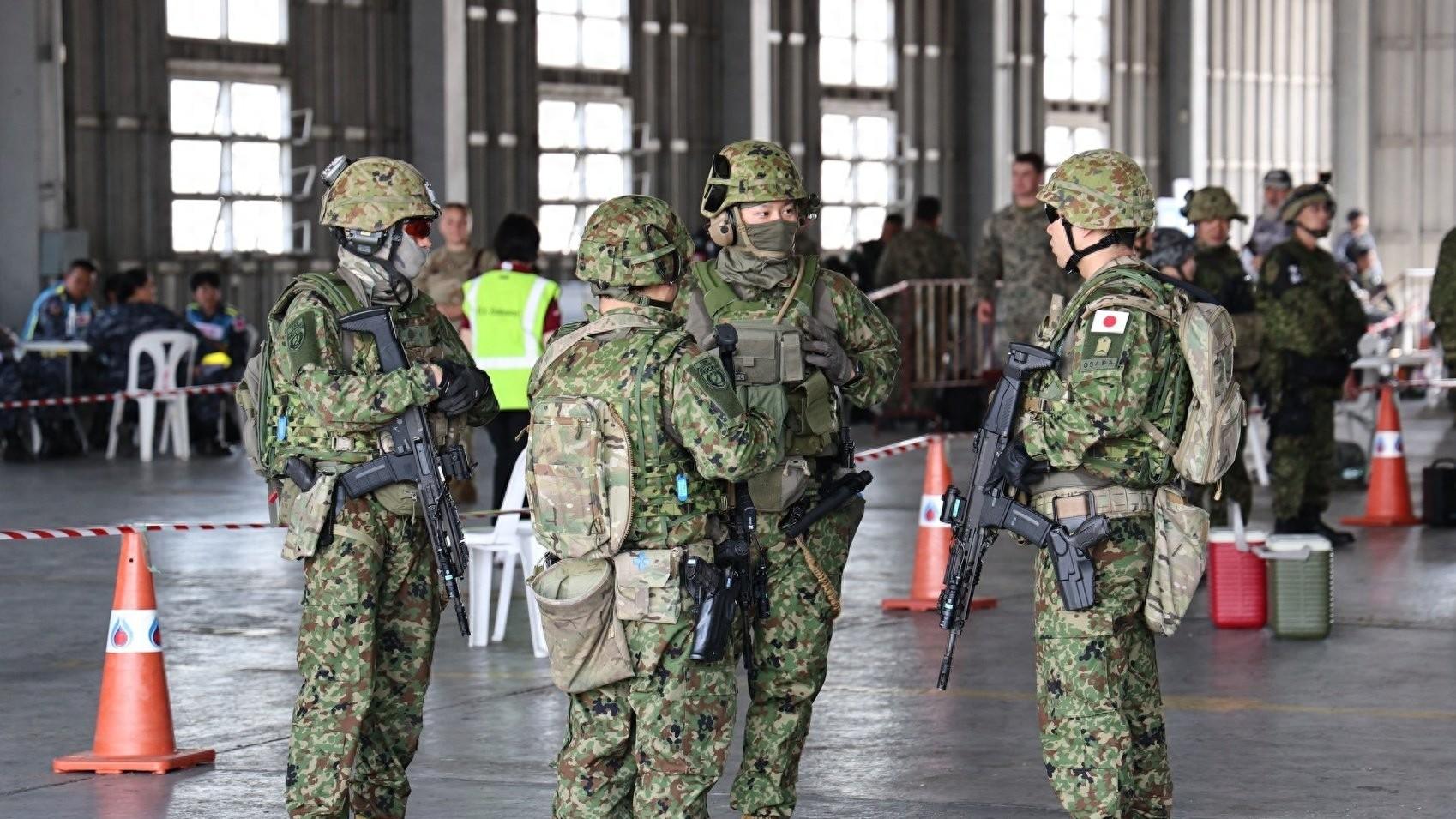 狂囤医疗物资，日本正向战争国家转型，韩美：再不管后果不堪设想