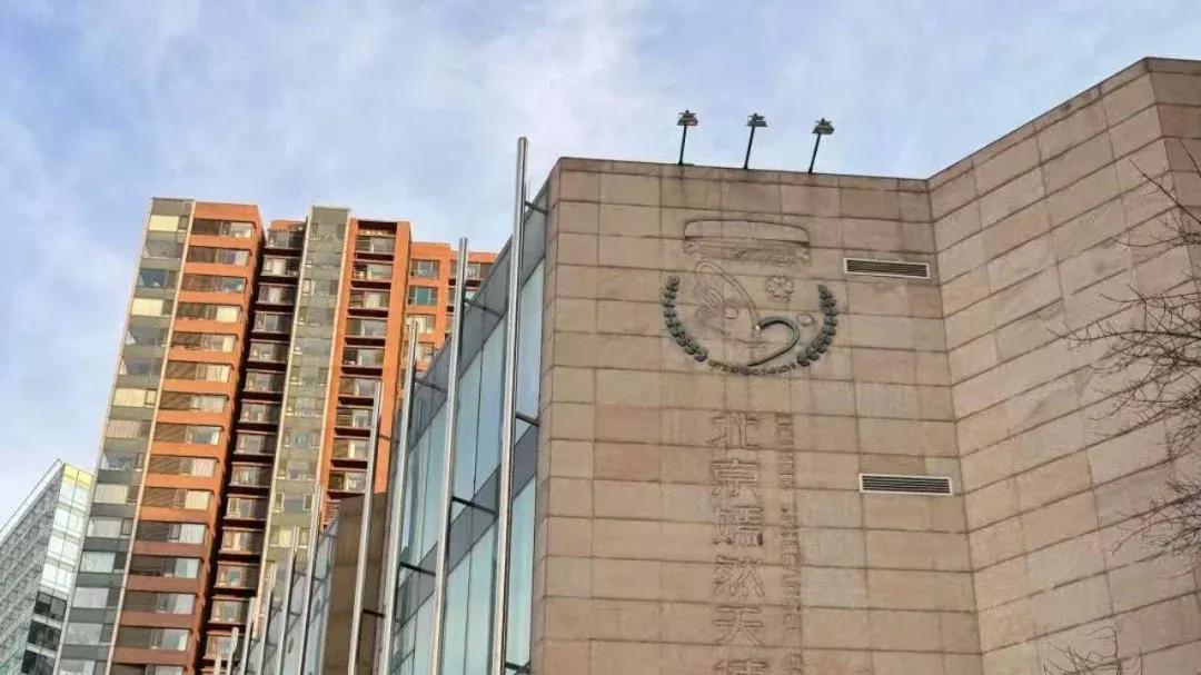 没有经济回报，终身不分红，如果医院最终关门，最痛苦的是李亚鹏