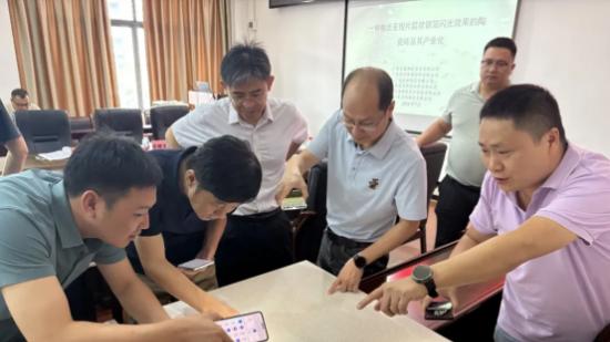 18项国际领先！KMY瓷砖银箔闪光陶瓷砖获权威认定