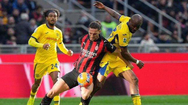 获胜但不完美：AC米兰在科莫主场的激烈对决中的五条重要教训