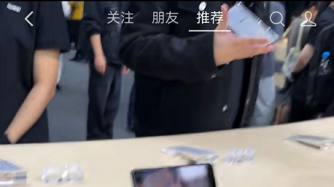 刚换到鸿蒙手机？鸿蒙版微信这些操作差异，新用户上手前必看！