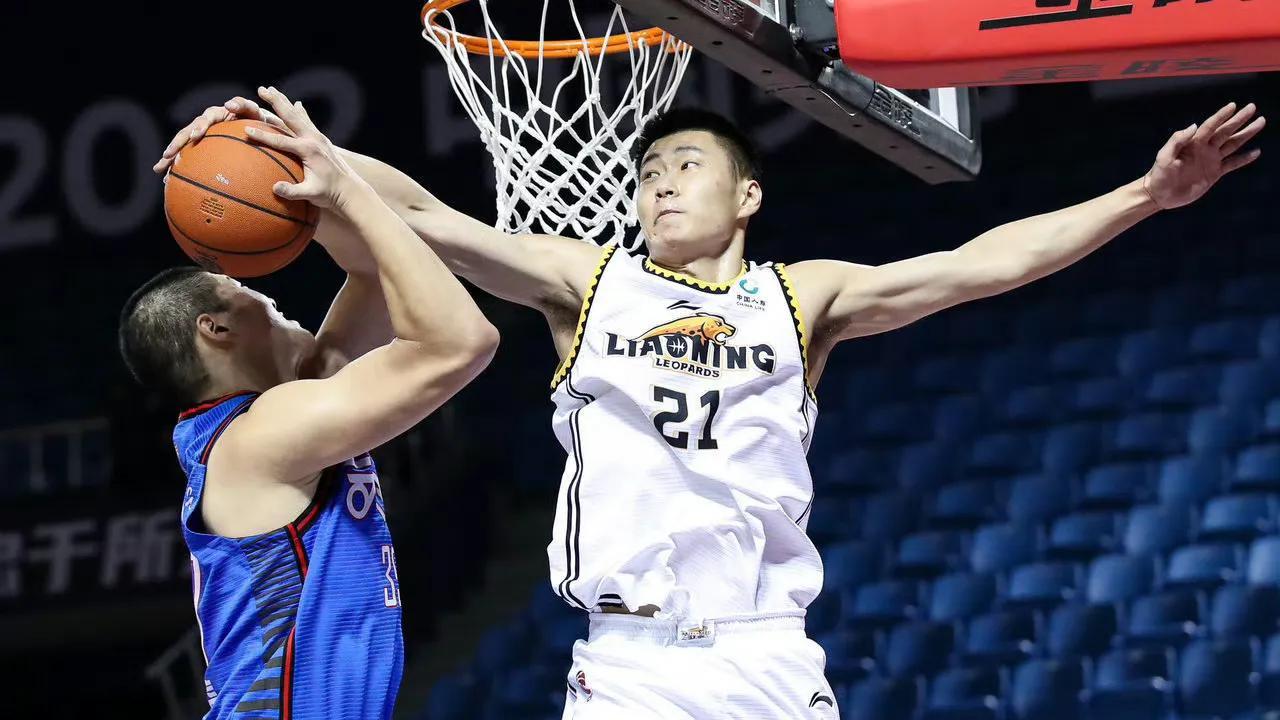 越打越差！辽宁潜力锋线太让人失望，新秀赛季表现不输张镇麟