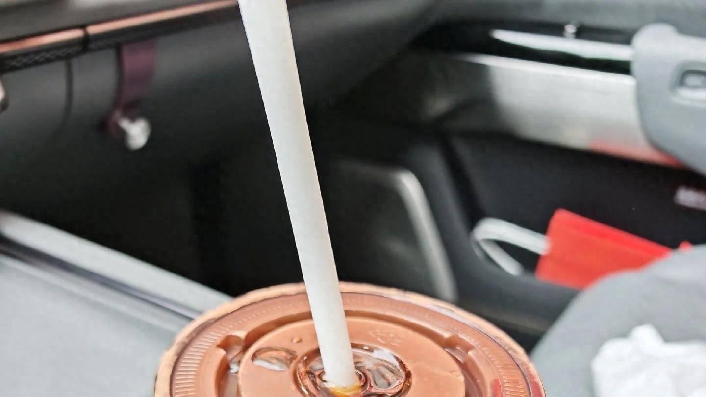 换杯托一小时，心情好了一整天