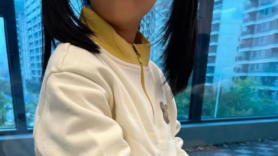 在唯品会给娃买春装，这三件解决所有穿衣焦虑