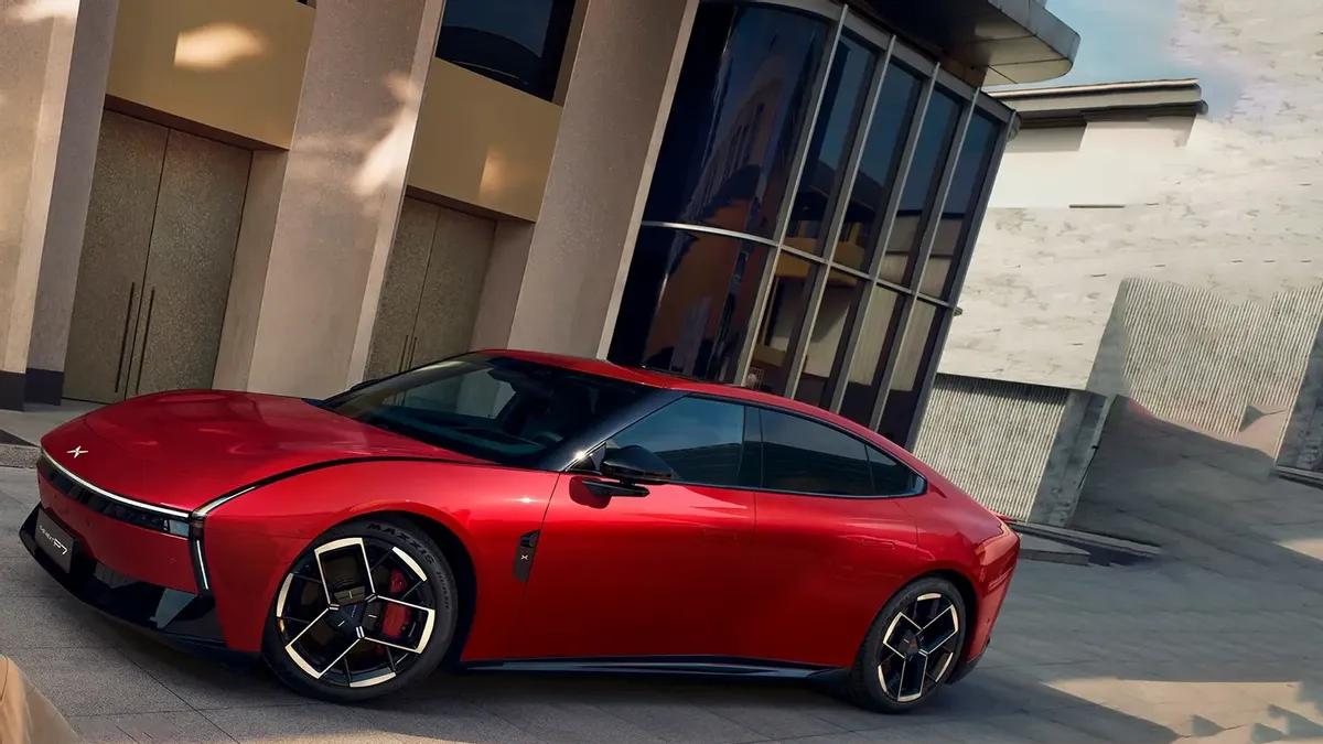 小鹏P7星曜红官图发布，3月18日正式发布，动力不变