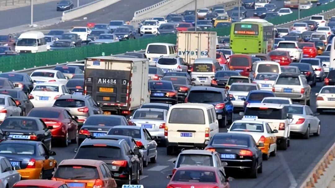 蔚来换电VS比亚迪闪充：是争锋相对还是携手共进？