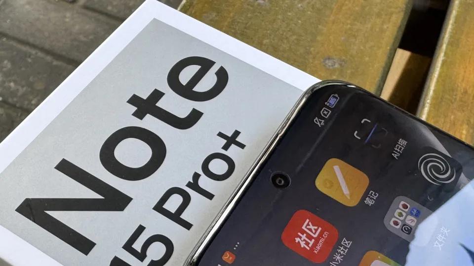 小米“豁出去了”，16GB+512GB突降至1869元，5000万+IP69K+90W闪充