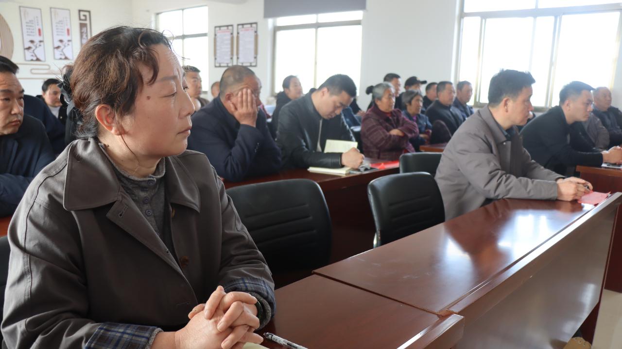 南阳市示范区：“学雷锋·护英烈”宣教活动走进夏营社区