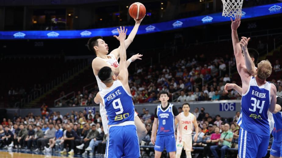 13年前惨败之地！一度落后两位数！从被逆转到逆转！中国男篮改写历史！