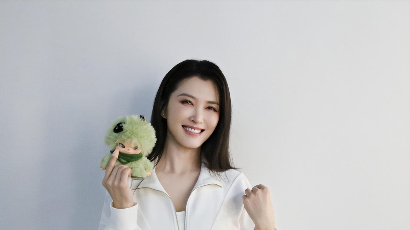 《浪姐》初舞台，徐洁儿被严重低估，表现太全面了