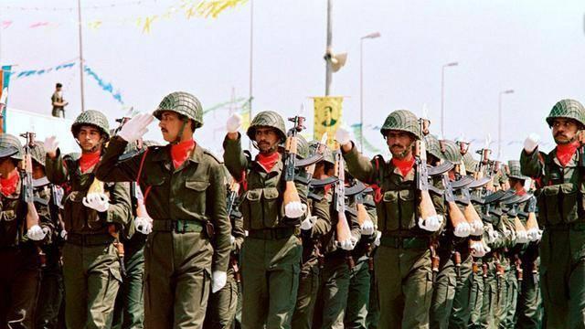 萨达姆逃亡前，下的一道死命令救了伊拉克几百万人，美国都服气