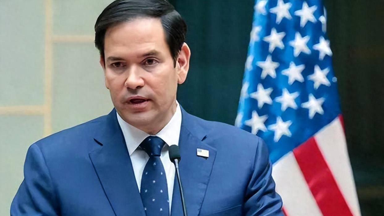 特朗普访华仅剩一个月，鲁比奥突然跳出来抹黑中国，他想干什么？