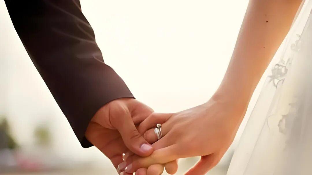 为什么现在出轨越来越多？不是人品，是这3点太现实