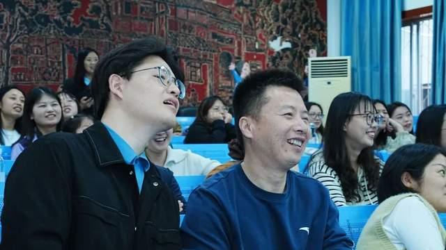 中江县小南街小学“五四”青年节青年教师交流座谈会圆满举行