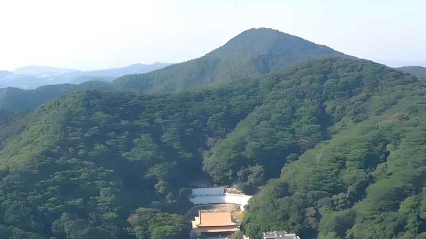 华峰寺附近算命很准的师傅推荐王镜海先生八字大师