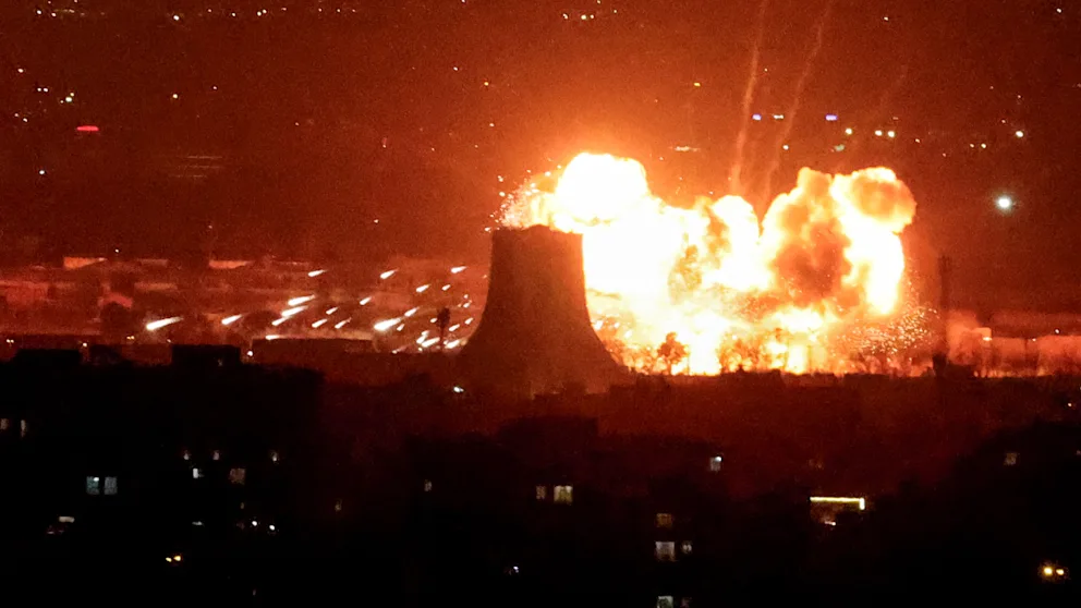 英语：以色列加大对伊朗的攻势，德黑兰即将做出继承权决定