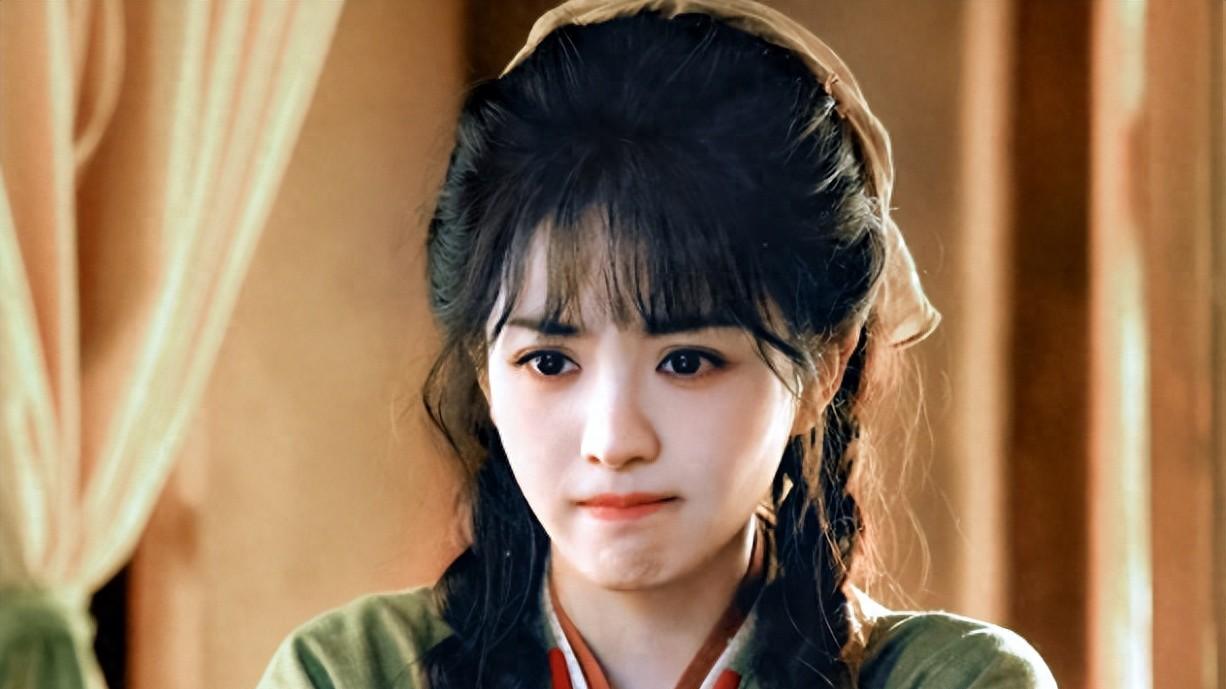 田曦薇要和《逐玉》中的“配角”二搭，待爆小生当“男二”？