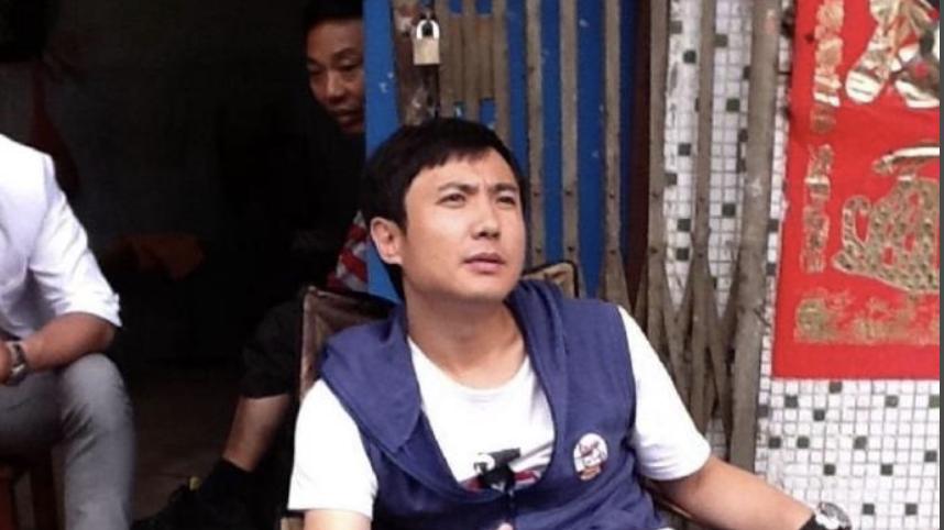 笑疯了！沈腾早期抽象旧照炸穿热搜！QQ官方神回应笑翻全网