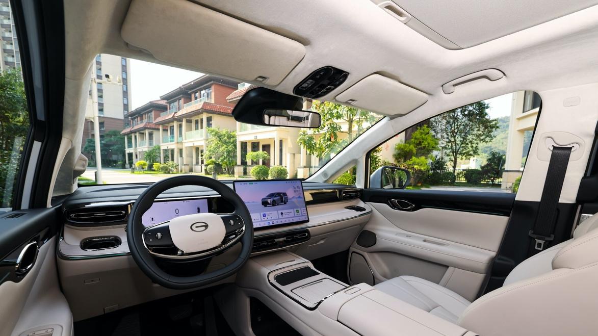 20万级家用MPV天花板，试驾全新一代传祺向往E8 PHEV